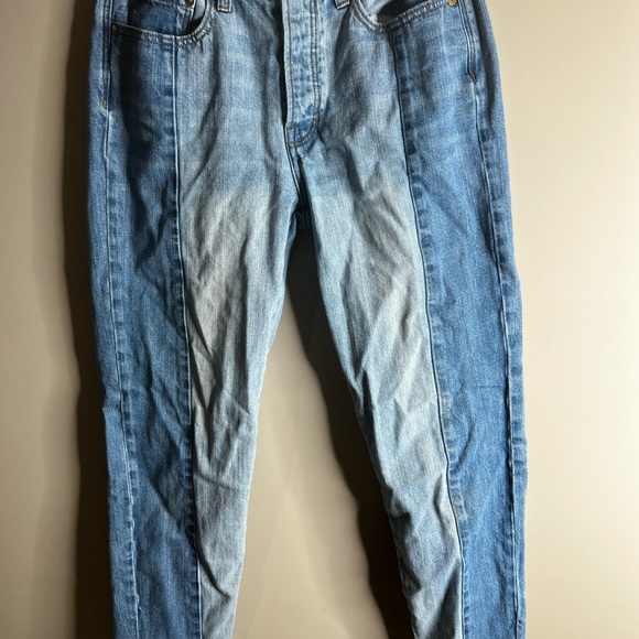 American Eagle vintage high rise two toned jeans size 6 - Picture 6 of 6